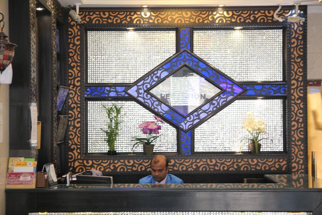 Hafez Hotel Apartments - Al Ras Metro Station Dubai Eksteriør bilde